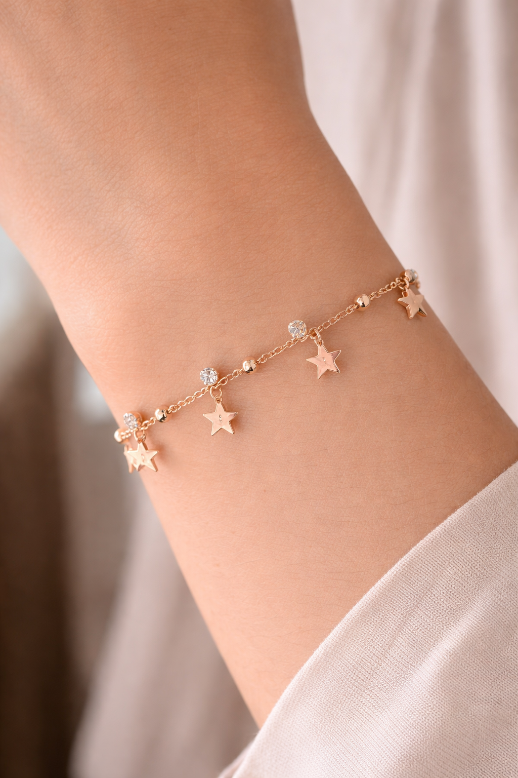Delicate Rose Gold Star Bracelet