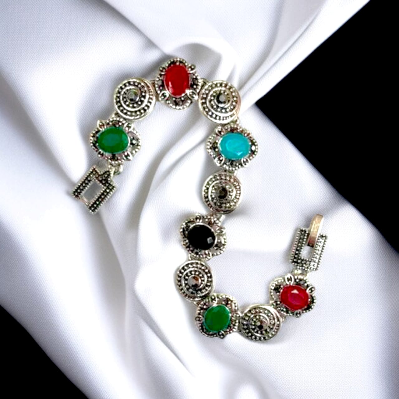 Vintage Royale Bracelet