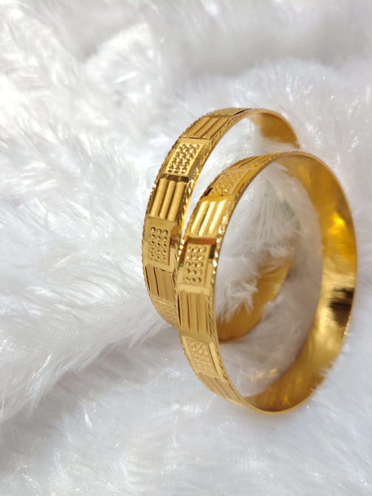 Classic Charm Gold Bangles - Bold Elegance Redefined