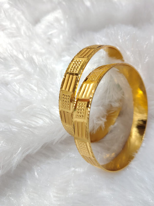 Classic Charm Gold Bangles - Bold Elegance Redefined