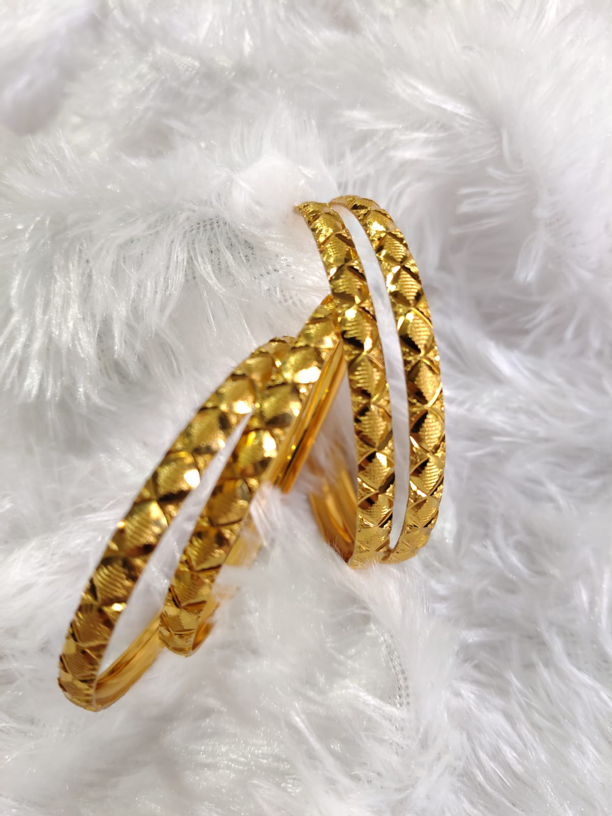 Golden Prism Shine Bangles Set