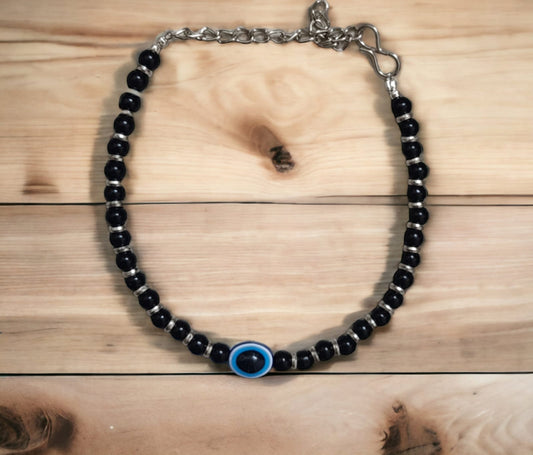 Evil eye with black beads bracelet