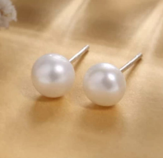Pearl Studs