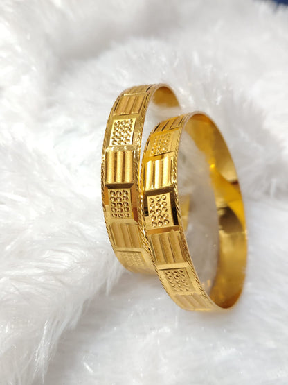 Classic Charm Gold Bangles - Bold Elegance Redefined