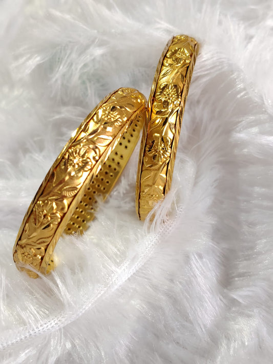 Royal Bloom Floral Gold Bangles – Timeless Elegance in Every Detail