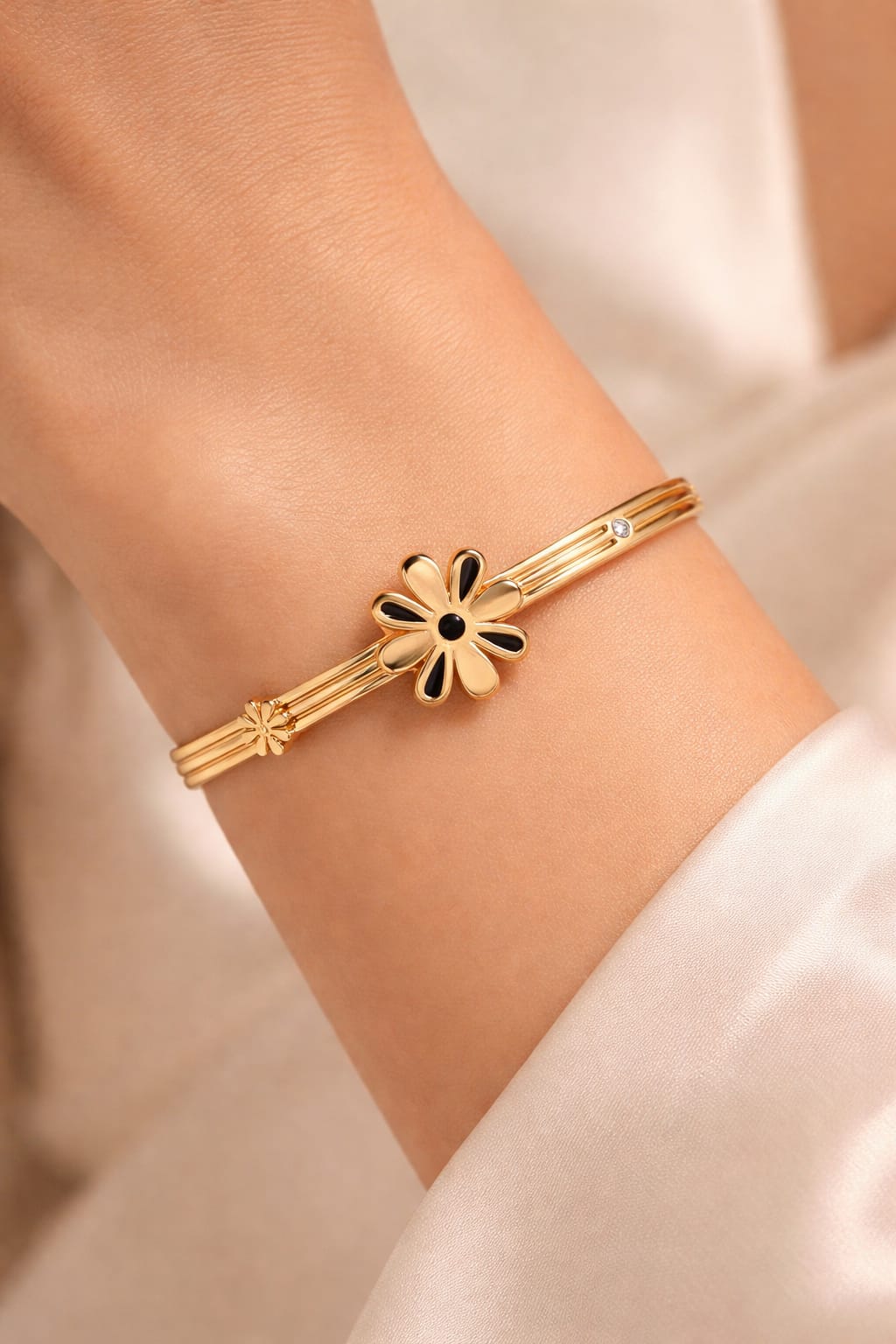Blossom Glow Bracelet