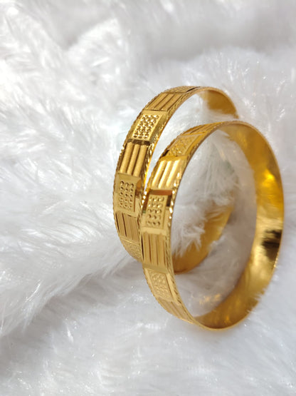 Classic Charm Gold Bangles - Bold Elegance Redefined
